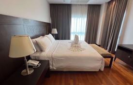 4-dormitorio apartamentos en condominio en Pathum Wan, Tailandia. $4 900  por semana