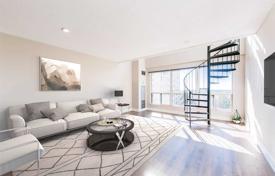 1 dormitorio piso en Lake Shore Boulevard West, Canadá. C$737 000