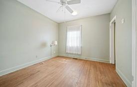8 dormitorio casa de pueblo en North York, Canadá. C$2 554 000