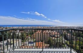 3 dormitorio piso 89 m² en Liguria, Italia. 575 000 €