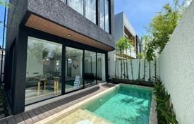 3 dormitorio villa 130 m² en Seminyak, Indonesia. $240 000