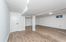 6 dormitorio casa de pueblo en Etobicoke, Canadá. C$2 349 000