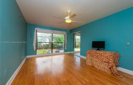 3-dormitorio apartamentos en condominio 136 m² en Miami, Estados Unidos. $425 000