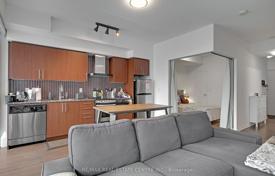 5 dormitorio piso en Front Street West, Canadá. C$913 000