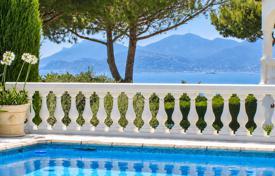 5 dormitorio villa 280 m² en Cannes, Francia. Price on request