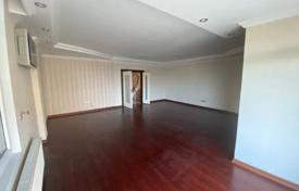 5 dormitorio villa 320 m² en Sarıyer, Turquía. $1 050 000