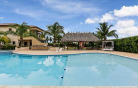 Villa – Miami, Florida, Estados Unidos. $3 300 000
