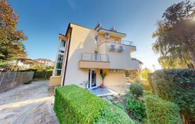 5 dormitorio casa de pueblo 415 m² en Sunny Beach, Bulgaria. 895 000 €