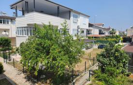 5 dormitorio villa 200 m² en Belek, Turquía. 300 000 €