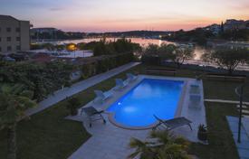 3 dormitorio casa de pueblo 245 m² en Istria County, Croacia. 2 100 000 €