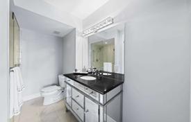 2 dormitorio piso en North York, Canadá. C$857 000