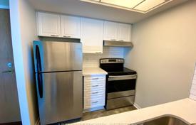4 dormitorio piso en North York, Canadá. C$708 000