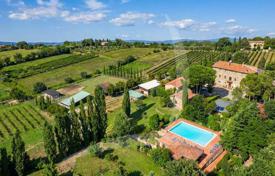 10 dormitorio piso 1200 m² en Tuoro Sul Trasimeno, Italia. 2 200 000 €