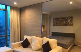 1-dormitorio apartamentos en condominio en Watthana, Tailandia. $219 000