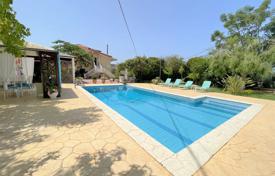 15 dormitorio villa 335 m² en Kyparissia, Grecia. 800 000 €