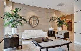 Condominio – Collins Avenue, Miami, Florida,  Estados Unidos. $358 000
