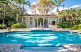 Villa – Pinecrest, Florida, Estados Unidos. $3 900 000