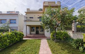 4 dormitorio casa de pueblo 274 m² en Barcelona, España. 2 000 000 €