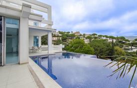 5 dormitorio villa 596 m² en Alella, España. 1 850 000 €