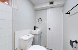 3 dormitorio adosado en Scarborough, Canadá. C$1 350 000