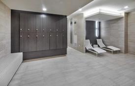 2 dormitorio piso en Yonge Street, Canadá. C$958 000
