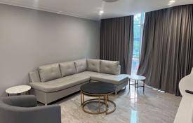 2-dormitorio apartamentos en condominio en Khlong Toei, Tailandia. $281 000