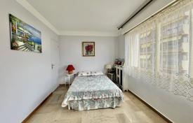 4 dormitorio piso en Antibes, Francia. 790 000 €