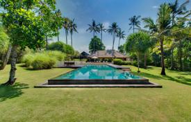 5 dormitorio villa en Ketewel, Indonesia. $6 300  por semana