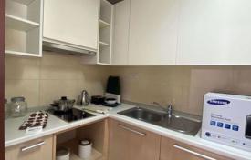 2-dormitorio apartamentos en condominio en Phra Khanong, Tailandia. $216 000