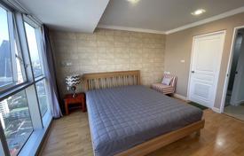 2-dormitorio apartamentos en condominio en Khlong Toei, Tailandia. $257 000