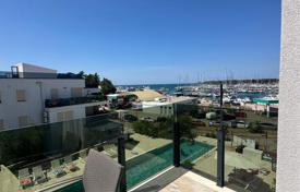 2 dormitorio piso 69 m² en Novigrad (Istria County), Croacia. 480 000 €