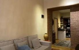 2 dormitorio piso 39 m² en Vieja Tiflis, Georgia. $140 000