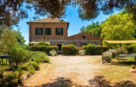 19 dormitorio finca rústica 455 m² en Radicondoli, Italia. 1 300 000 €