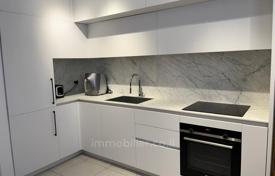 3 dormitorio piso 70 m² en Tel Aviv, Israel. $1 479 000