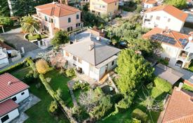 4 dormitorio casa de pueblo 214 m² en Umag, Croacia. 795 000 €