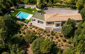 5 dormitorio villa en Muan-Sarthe, Francia. 1 150 000 €