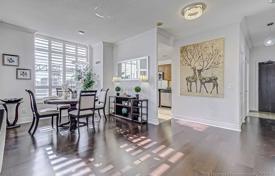 5 dormitorio piso en North York, Canadá. C$1 119 000