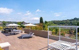 4 dormitorio ático en Mougins, Francia. 1 080 000 €