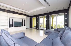 3-dormitorio apartamentos en condominio en Sathon, Tailandia. $4 000  por semana