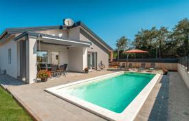 4 dormitorio casa de pueblo 118 m² en Istria County, Croacia. 490 000 €
