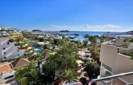 Ático – Ibiza, Islas Baleares, España. 2 700 €  por semana