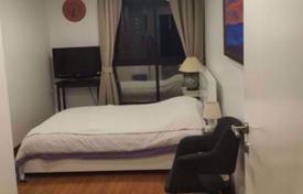 2-dormitorio apartamentos en condominio en Watthana, Tailandia. $3 700  por semana
