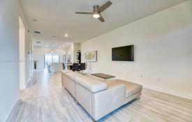 Condominio – Doral, Florida, Estados Unidos. $485 000