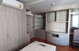 3-dormitorio apartamentos en condominio en Khlong Toei, Tailandia. $575 000