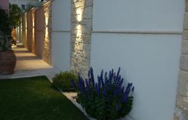6 dormitorio chalet 380 m² en Aphrodite Hills, Chipre. 2 750 000 €