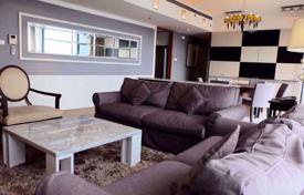3-dormitorio apartamentos en condominio en Sathon, Tailandia. $3 700  por semana