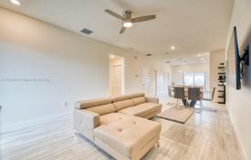 2-dormitorio apartamentos en condominio 100 m² en Doral, Estados Unidos. $485 000