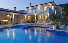 5 dormitorio casa de pueblo 240 m² en Labin, Croacia. 1 350 000 €