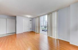 2 dormitorio piso en Scarborough, Canadá. C$874 000