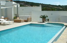 5 dormitorio villa en Cádiz, España. 8 500 €  por semana